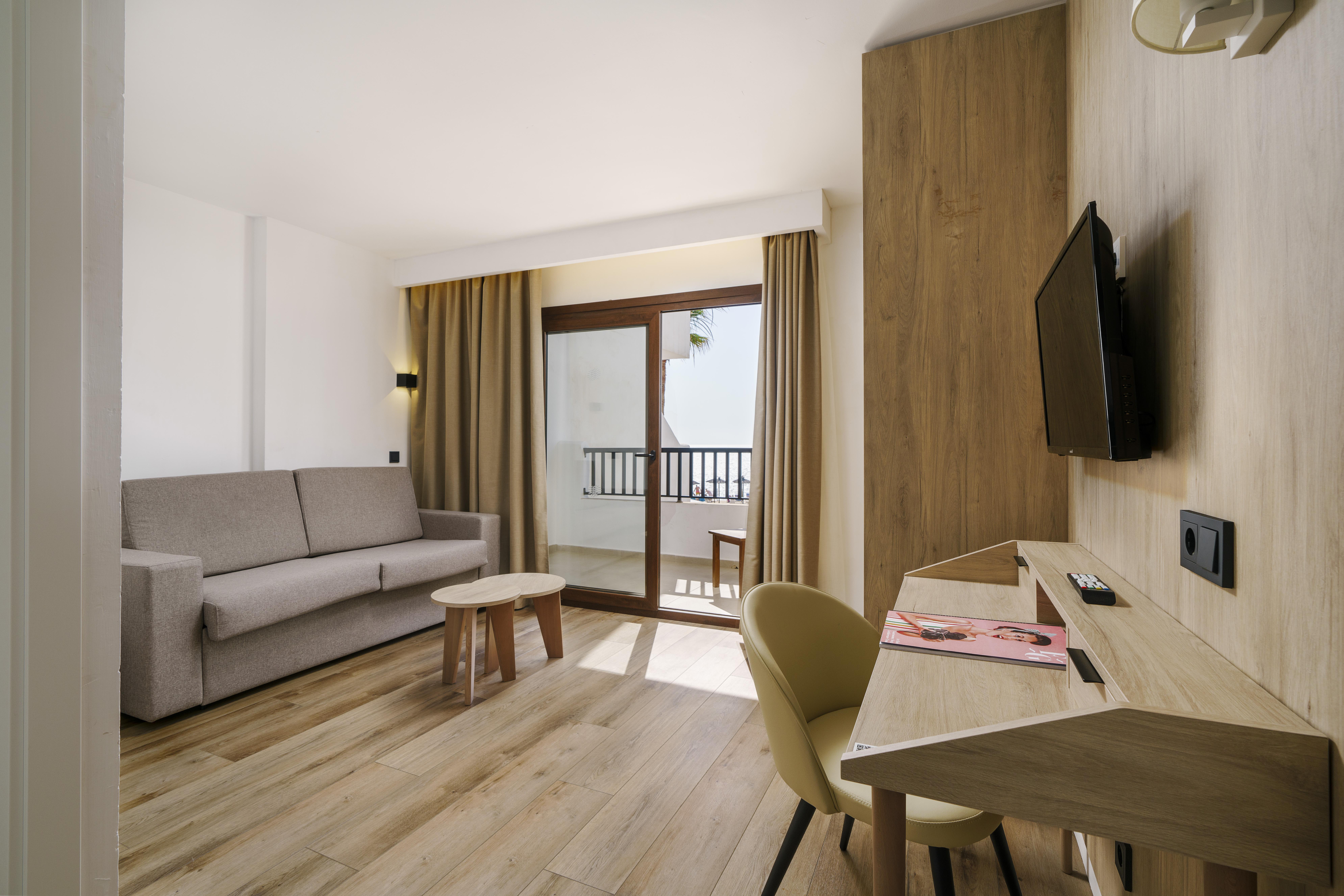 Hotell Alua Rocas 4*