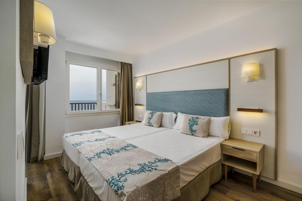 Alua Rocas Hotell